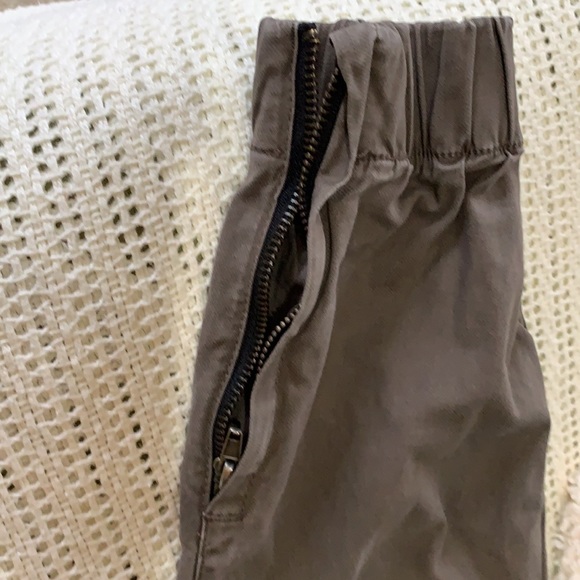 Pacsun large skinny joggers. - Picture 5 of 5